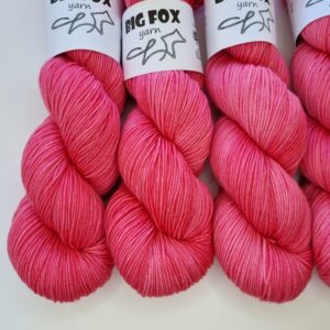 Alternative view of Pink Robyn